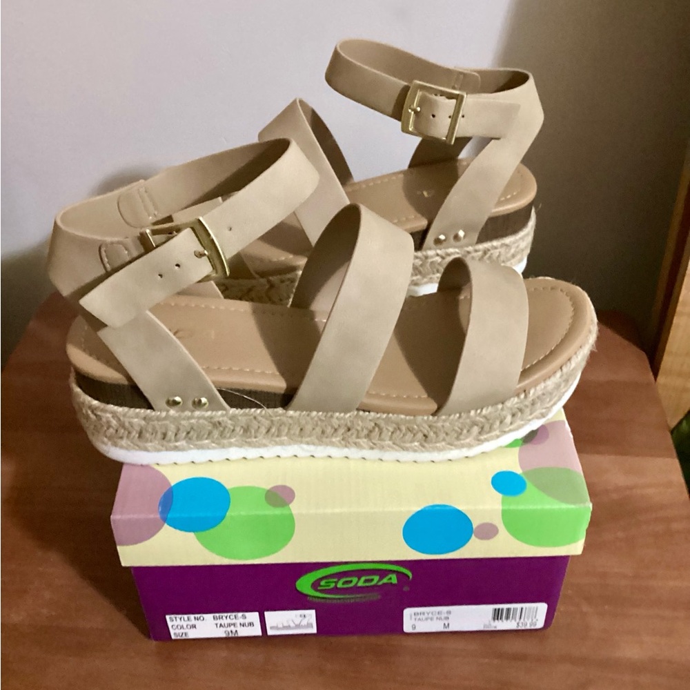 Soda Women's Taupe Espadrille Sandals